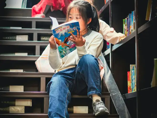 Paket 10 Buku untuk Perpustakaan Desa
